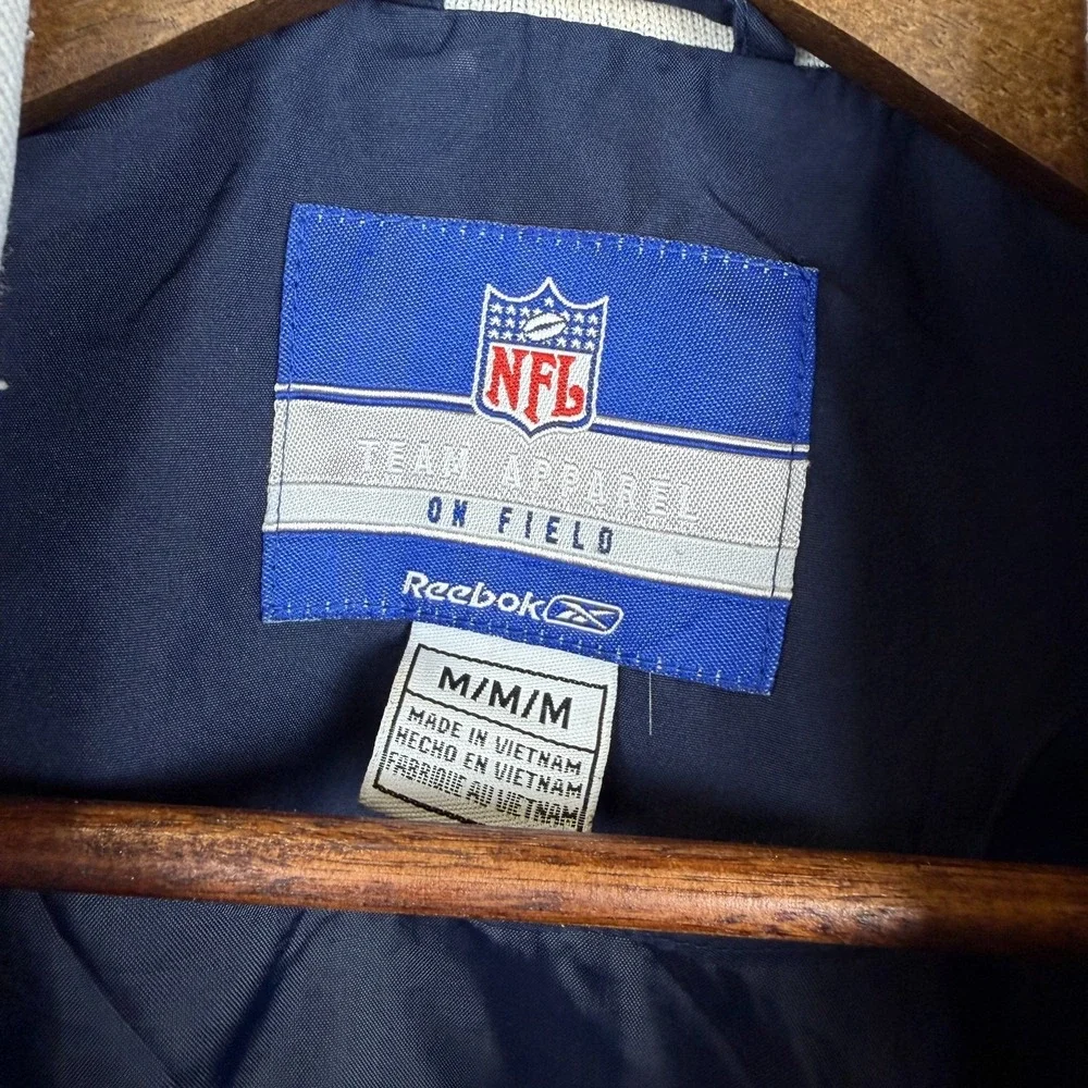 Reebok NFL On Field New England Patriots Jacket Full Zip Windbreaker M Blue Grey